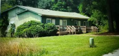 Main picture of 145 Morrow Ln