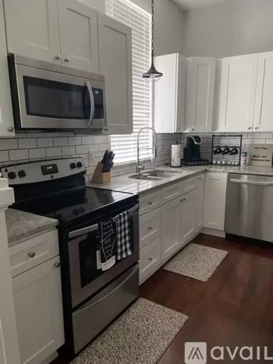 Main picture of 1412 Lesseps St