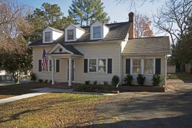 Main picture of 7405 Lewis Ave