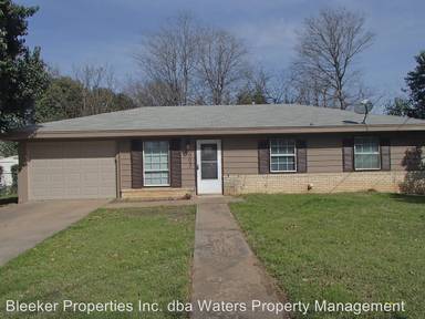 Main picture of 903 W 18th St