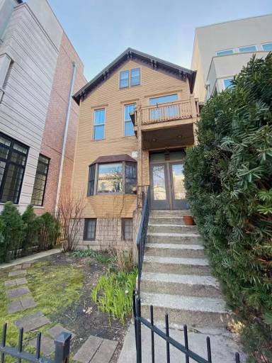 Main picture of 540 W Armitage Ave