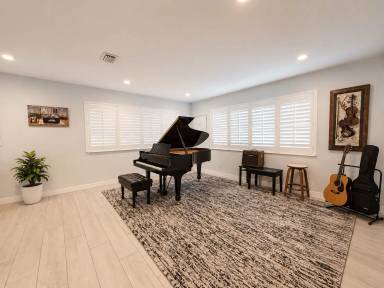 Main picture of 4370 Arbor Way