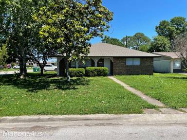 Main picture of 1876 Dolphin Dr
