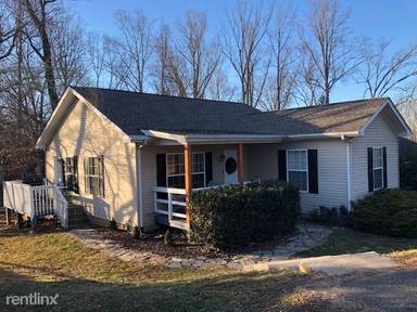 Main picture of 5 Chapel Park Pl