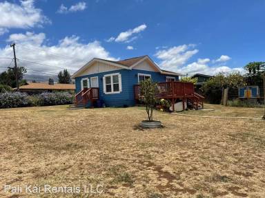 Main picture of 284 Alalani St