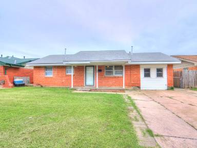 Main picture of 622 SW 3rd St