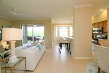 Main picture of 10313 Heritage Bay Blvd