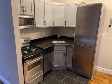 Main picture of 416 E 13th St