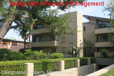 Main picture of 960 San Pasqual St