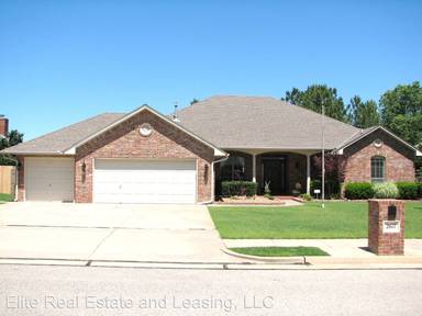 Main picture of 2617 E Ashecroft Dr