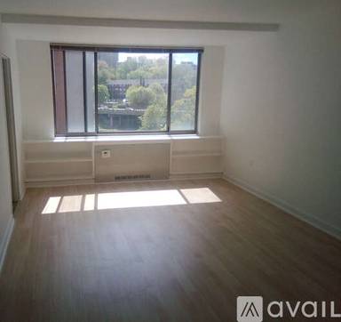 Main picture of River Place