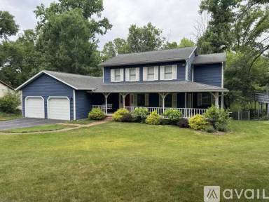 Main picture of 2743 E Buttonwood Ln