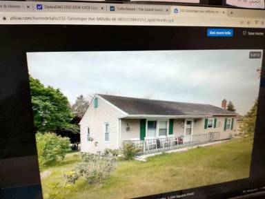 Main picture of 232 Geissinger Ave