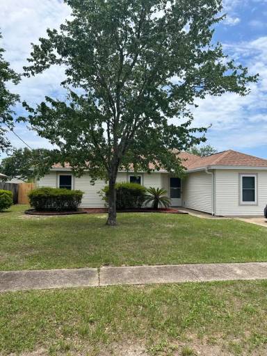 Main picture of 2297 Estate Cir