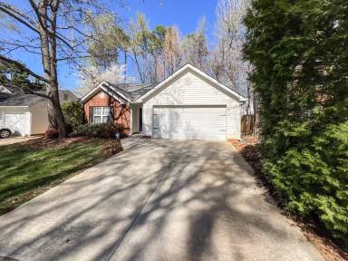 Main picture of 7305 Rosehall Dr