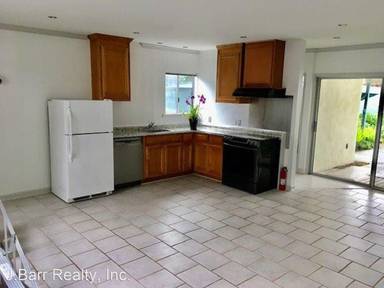 Main picture of 7598 Monterey St