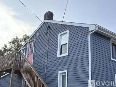 Main picture of 3208 S Main St