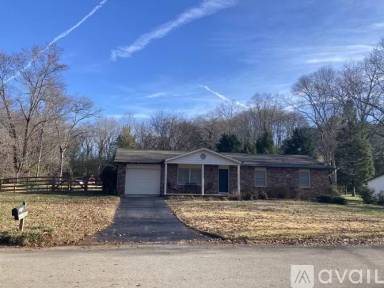 Main picture of 1512 Arrow Wood Rd