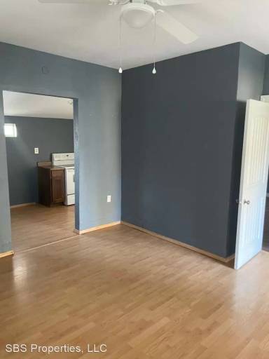 Main picture of 404 S Urbana Ave