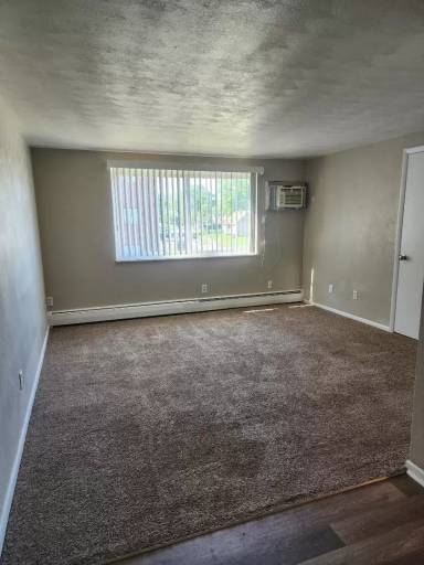 Main picture of 420 N Cherrywood Ave