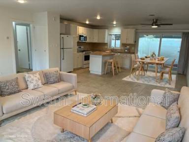 Main picture of 9731 Acacia Ave