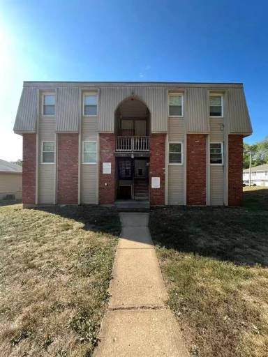 Main picture of 9201 E 53rd Ter