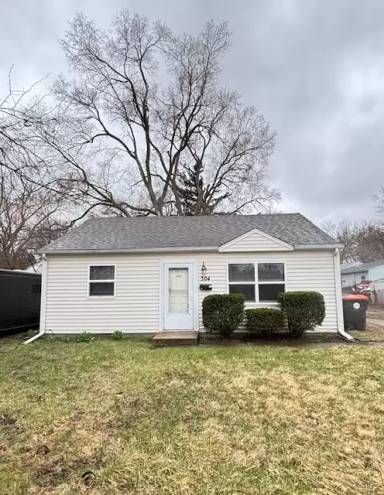 Main picture of 304 Winding Ln