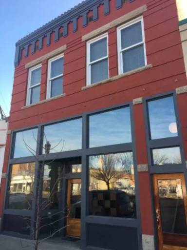 Main picture of 922 8th Ave