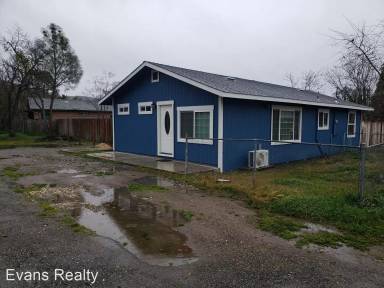 Main picture of 12945 3 St