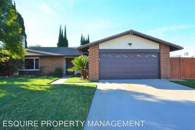 Main picture of 1202 Christina Ct