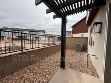 Main picture of 3963 E Fossil Way