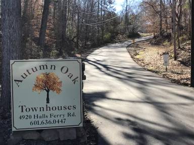Main picture of Autumn Oak Townhouses
