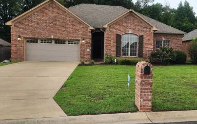 Main picture of 3120 Plateau Dr