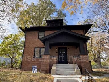 Main picture of 2602 Warsaw St