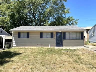 Main picture of 2552 Harlan St