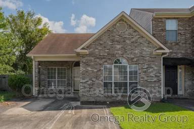 Main picture of 1026 Ashley Brook Ln