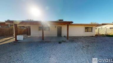 Main picture of 3233 N El Tovar Ave