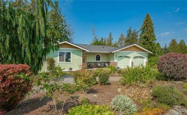 Main picture of 8123 Comox Loop