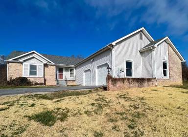 Main picture of 48 Cambridge Ct