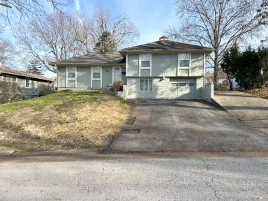 Main picture of 11303 Norton Ave