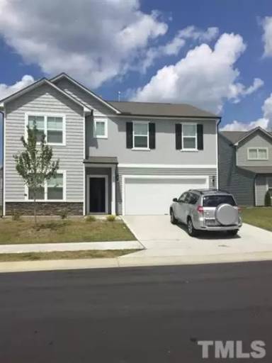 Main picture of 8001 Matinvesi St