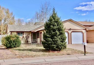 Main picture of 4595 Hennings Dr