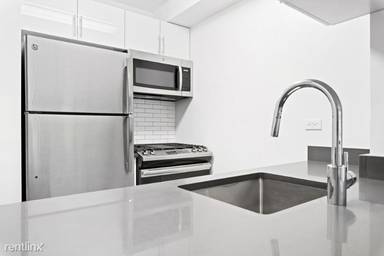 Main picture of 200 East 87th St