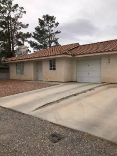 Main picture of 1050 E Calvada Blvd