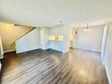 Main picture of 1318 Southport Dr