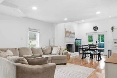 Main picture of 4244 Driver Ln