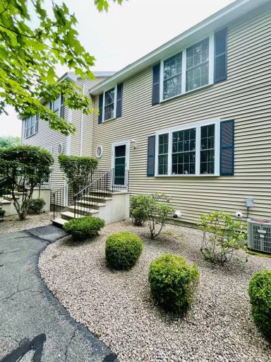 Main picture of 70 Trestle Way