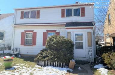 Main picture of 3731 N 36th St
