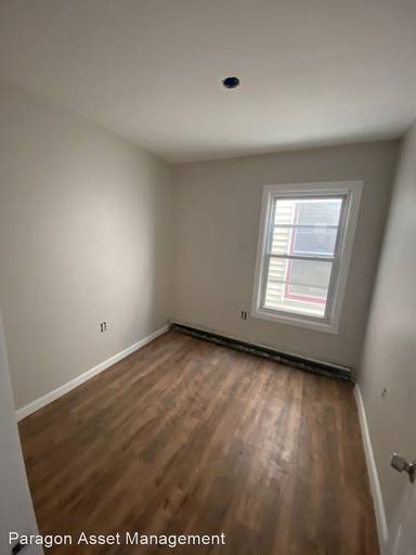 Main picture of 400 Totowa Ave