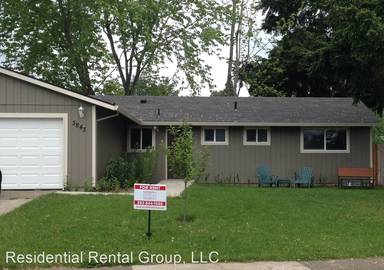 Main picture of 3843 SE Walnut St